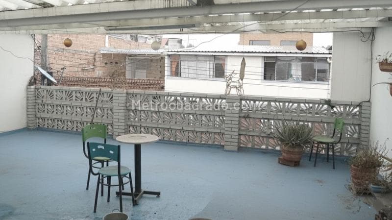 KR 107 23F 01