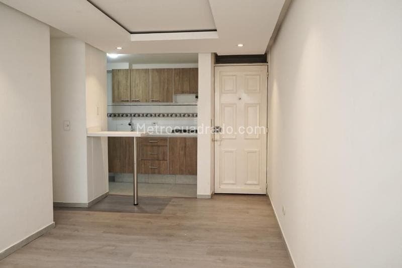 Avenida Carrera 80g # 6-19