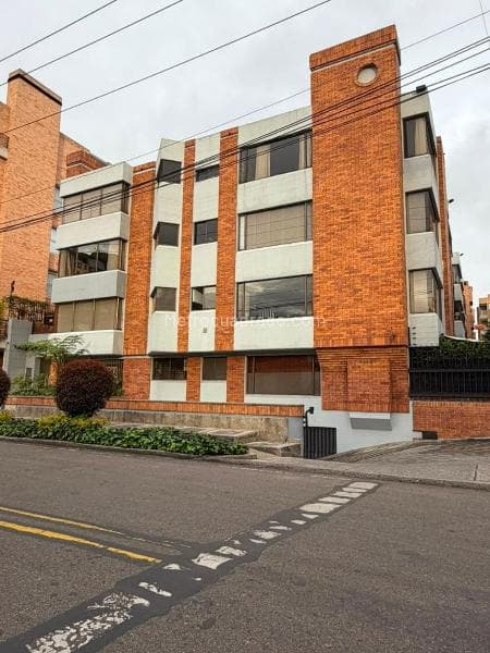 Apartamento en Santa Barbara Occidental, Usaquén
