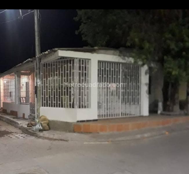 Casa en Comuna 04