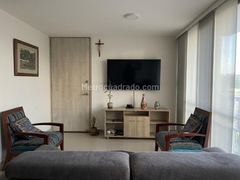 Apartamento en Comuna 02