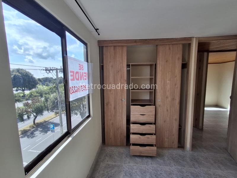 Apartamento en Bochica Ii, Engativá
