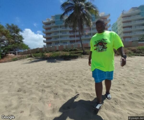 Condominio Isabela Beach Court, 3623 Avenida Militar, Bajura, Isabela, 00662