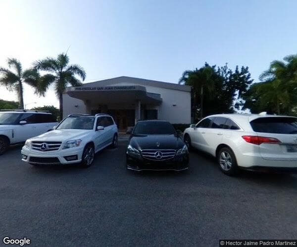 Urbanización Torrimar, 5 Calle Church, Frailes, Guaynabo, 00966