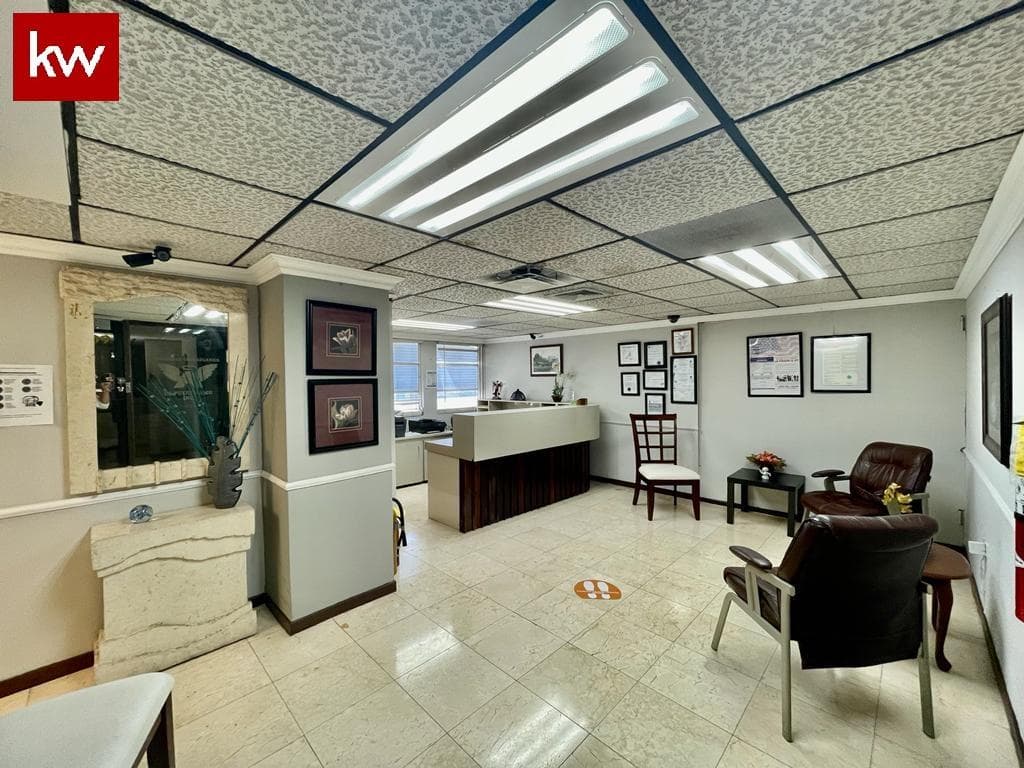 Condominio First Federal, 1056 Avenida Luis Muñoz Rivera, Hato Rey Sur, San Juan, 00927