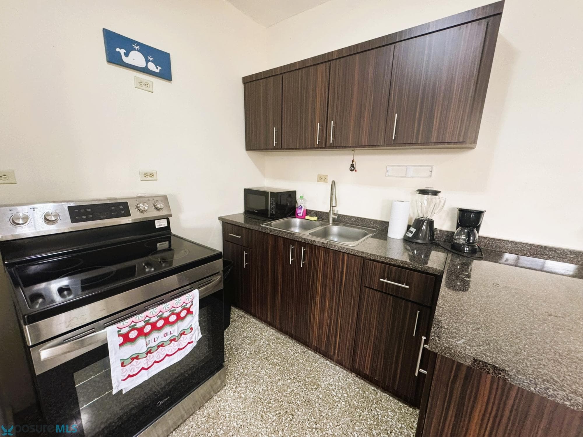 FURNISHED APARTMENT FOR RENT