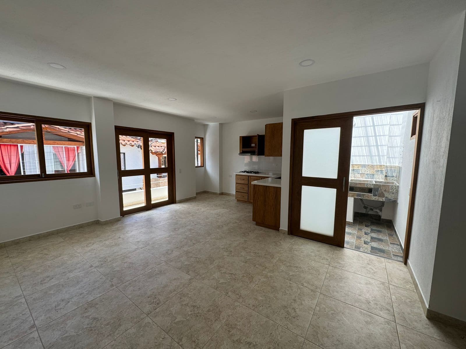 Calle 40c N # 27-23