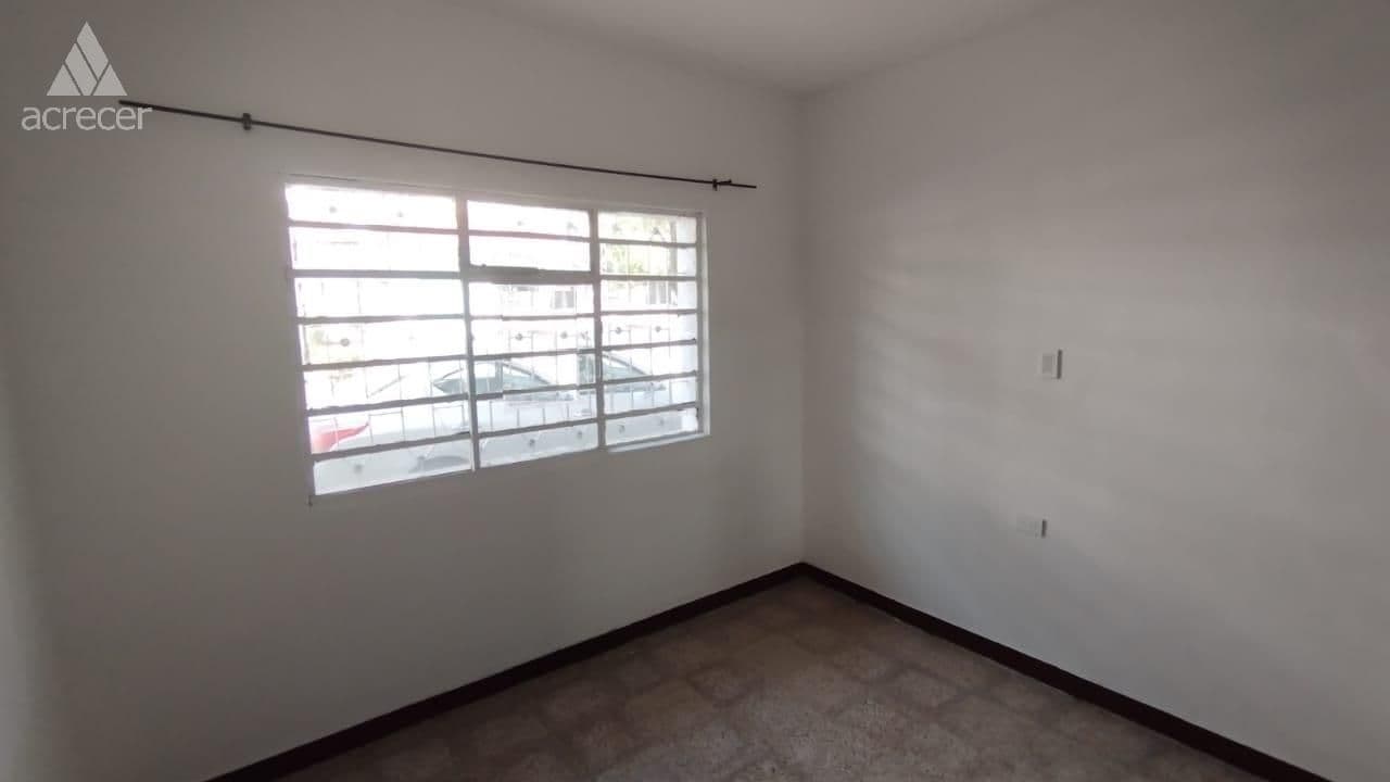 Calle 30 # 82a-33