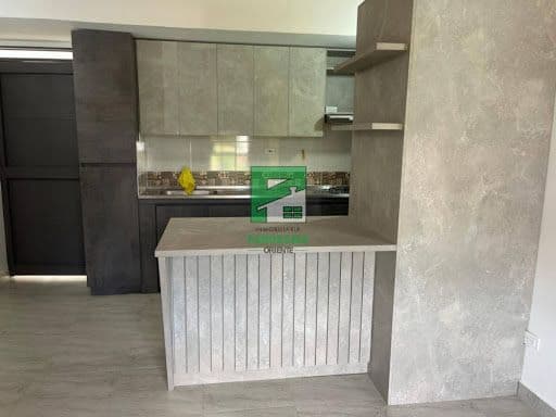 Calle 10b B # 31-21