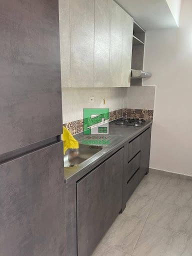 Calle 10b B # 31-21