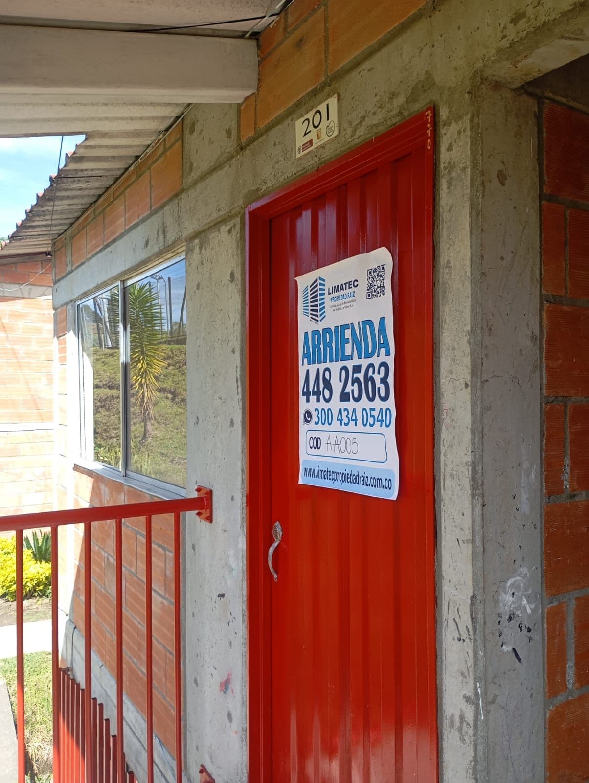 Calle 48n # 56-39
