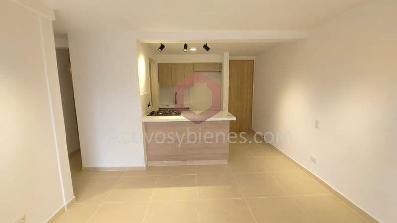 Calle 15a # 25b-33