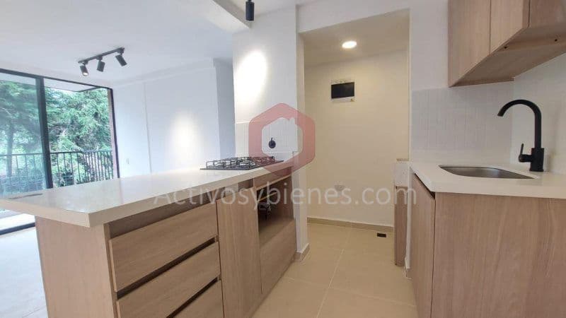 Calle 15a # 25b-33