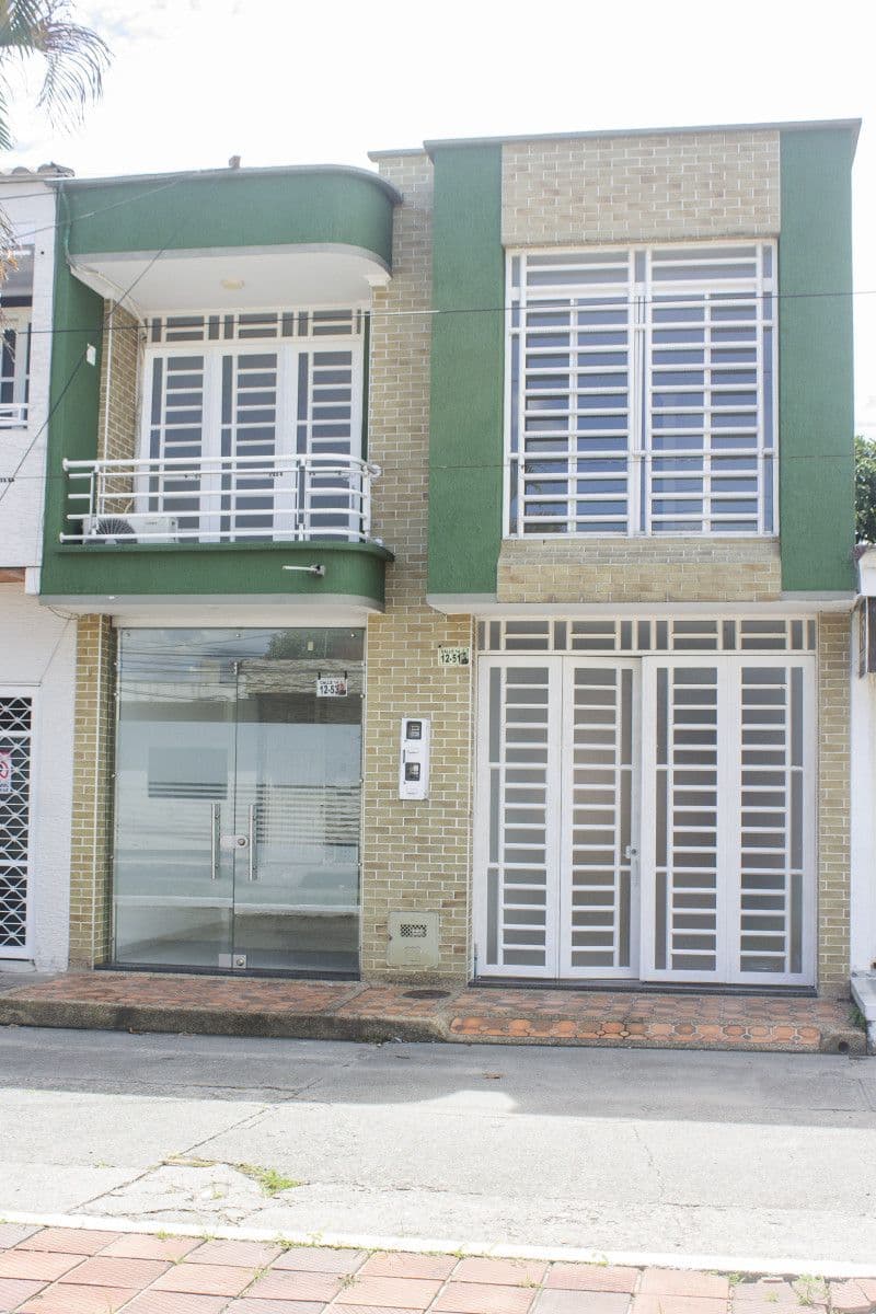 Calle 14 # 12-51