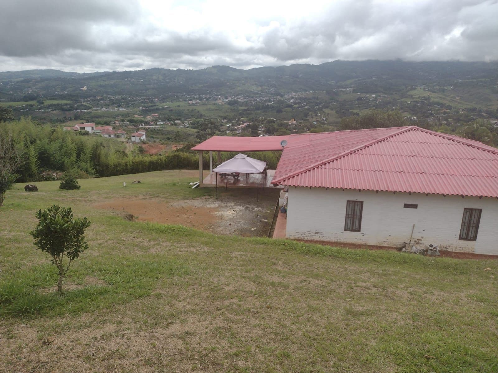 Vía a el Carmen, Dagua, Valle Del Cauca, Colombia