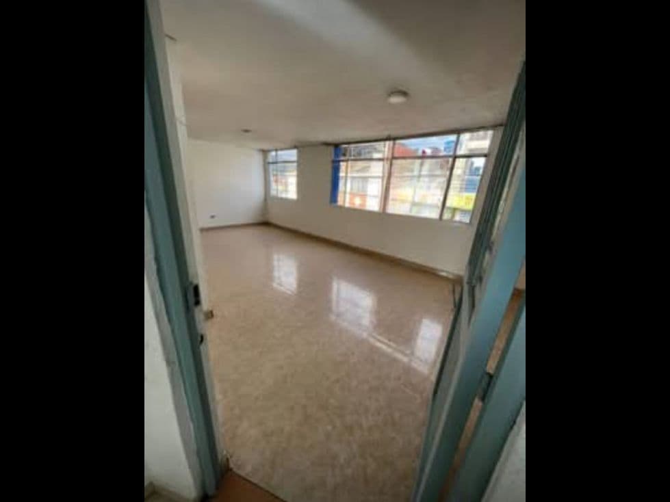 Calle 9a # 9-18