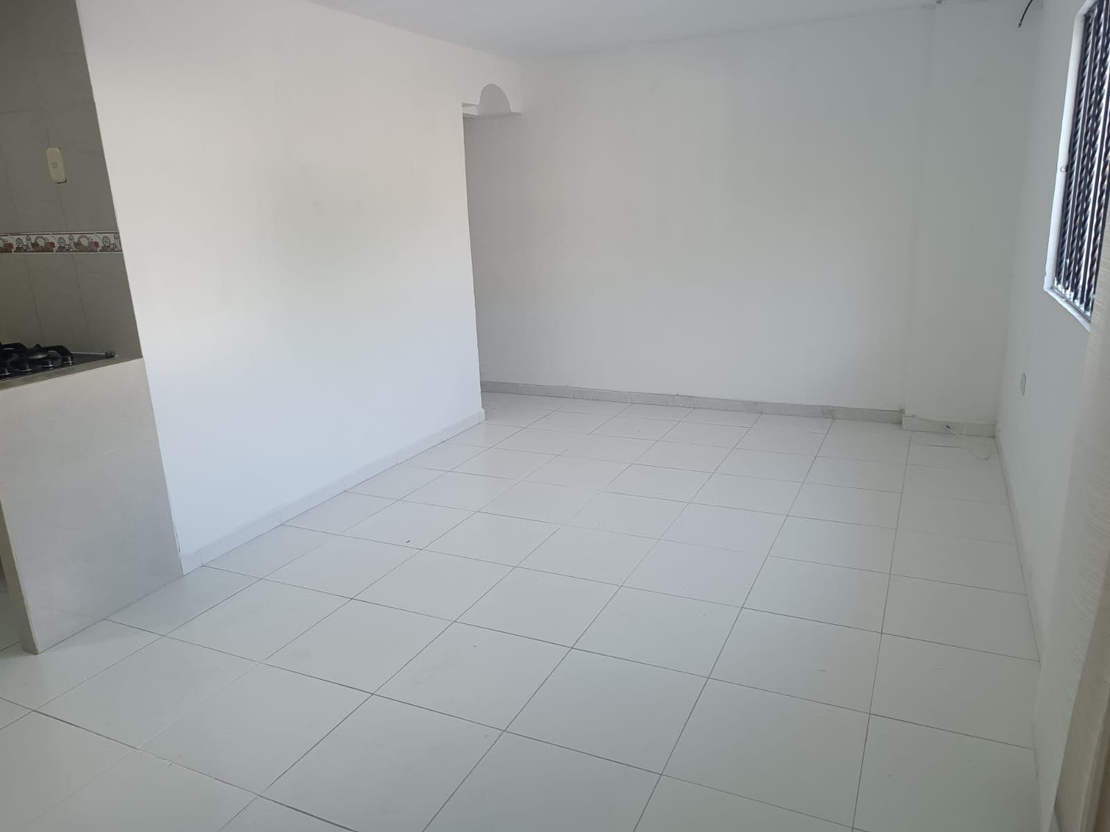 Calle 87b # 42a-2