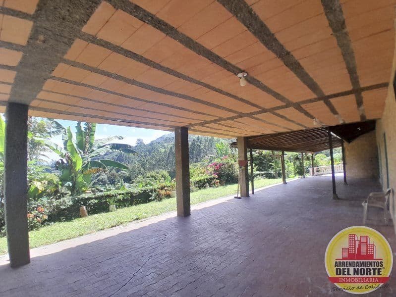 0792002000000800057000000000 Lote 5a Paraje Corriente