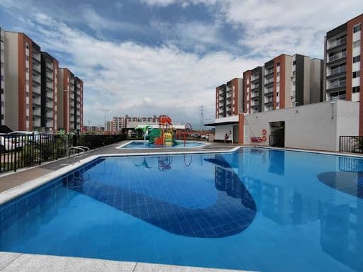 Calle 60 Bis # 107-60