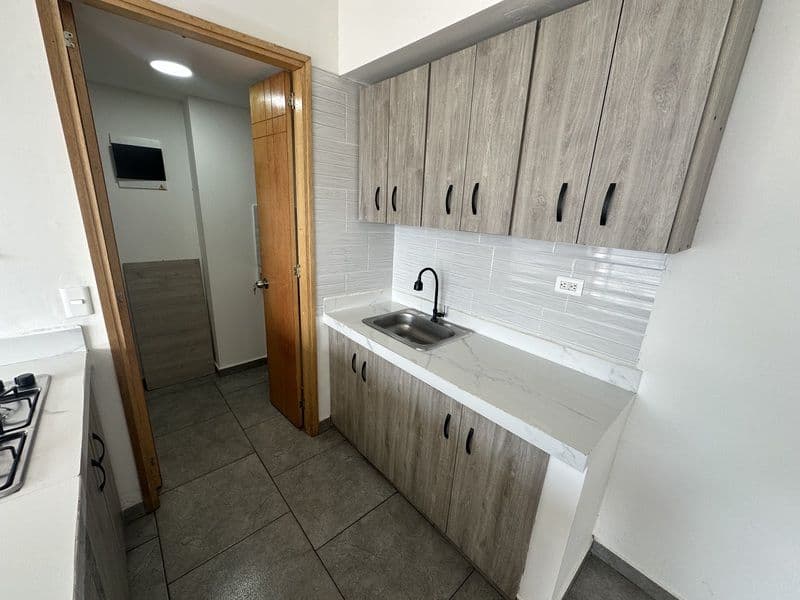 Calle 27b # 61-75