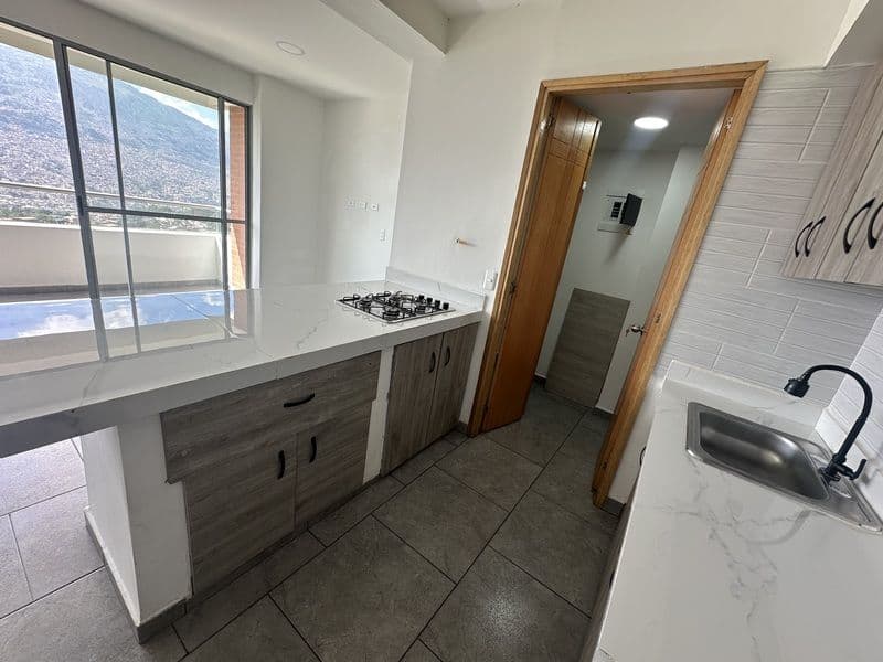 Calle 27b # 61-75