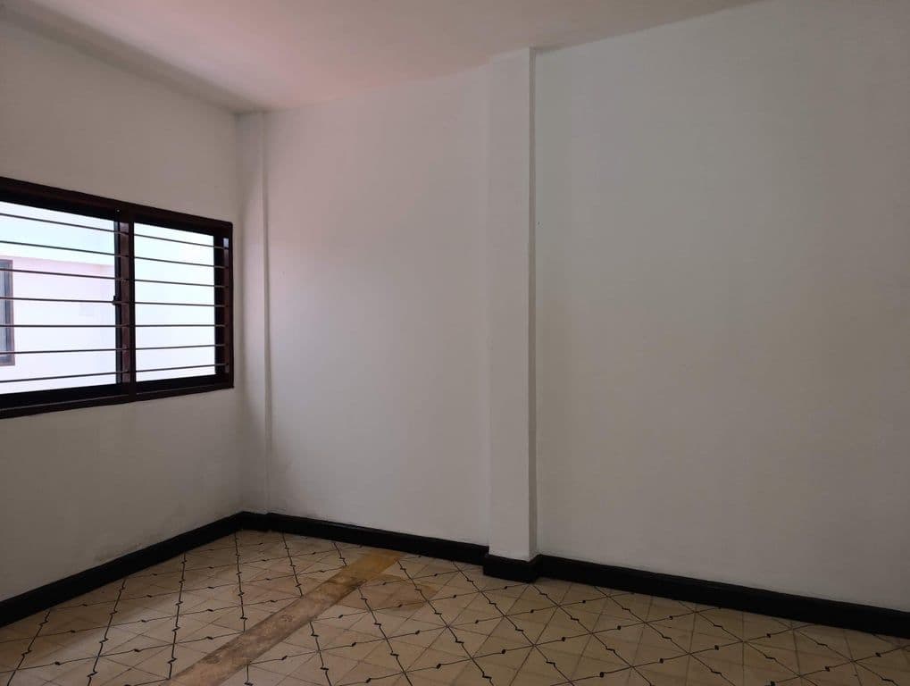 Calle 15a # 15-19