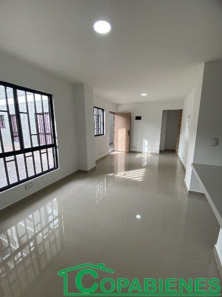 Calle 50 # 47-43