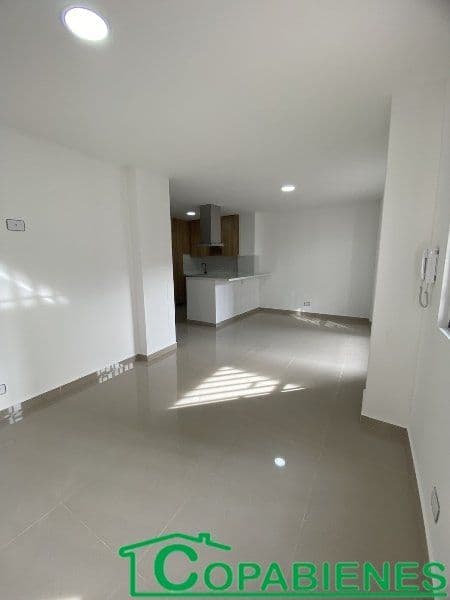 Calle 50 # 47-43