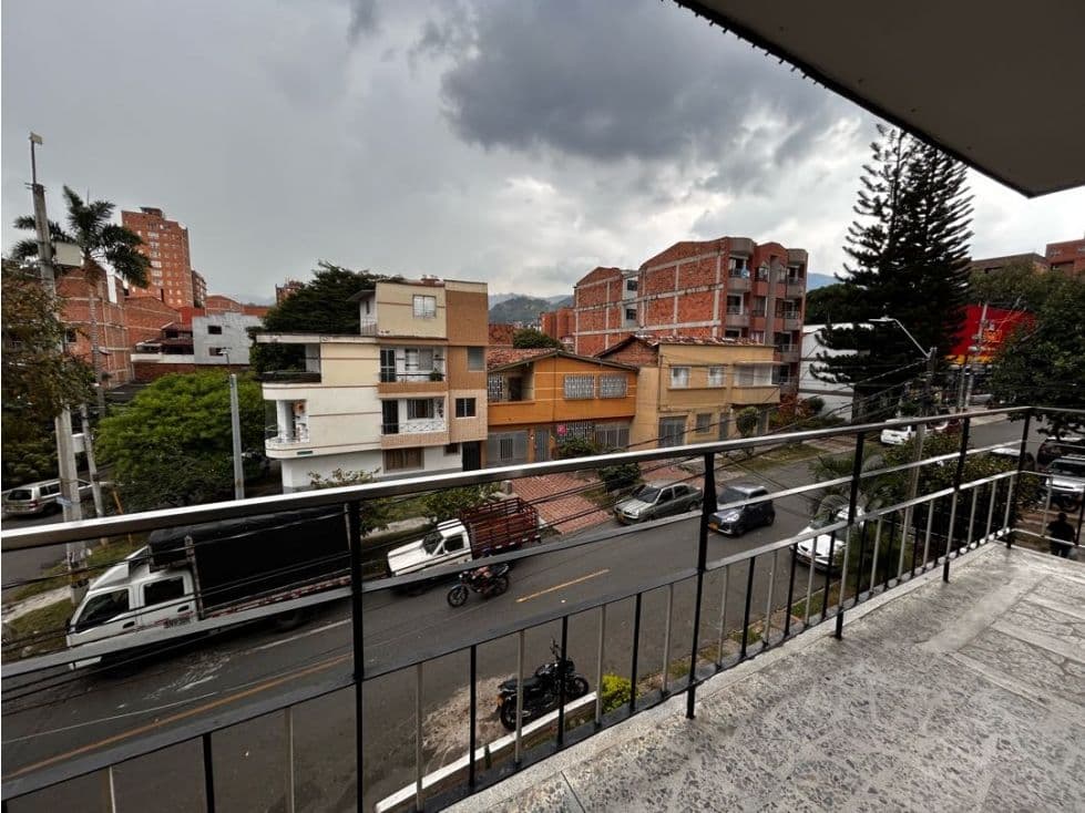 Calle 44a # 89-12a