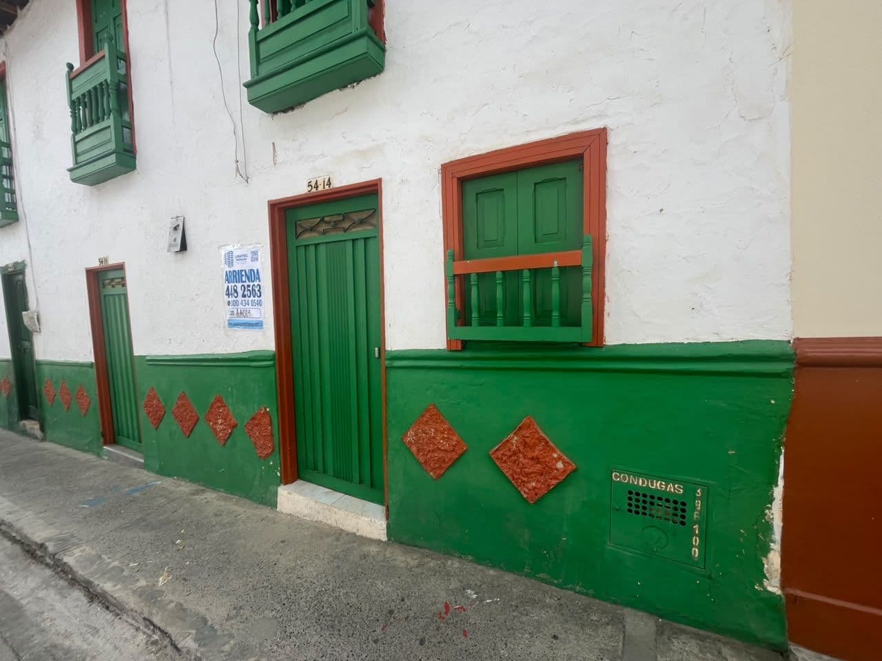 La Normal