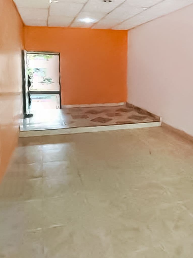 Calle 14a # 40-36