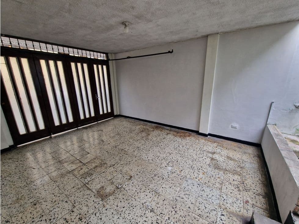 Zona de la Chapolera, sobre la Cra 25, Calarcá