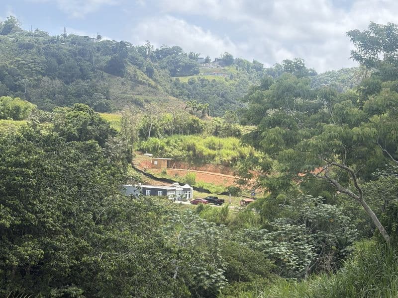 Bo. Quebradillas, Solar en Barranquitas