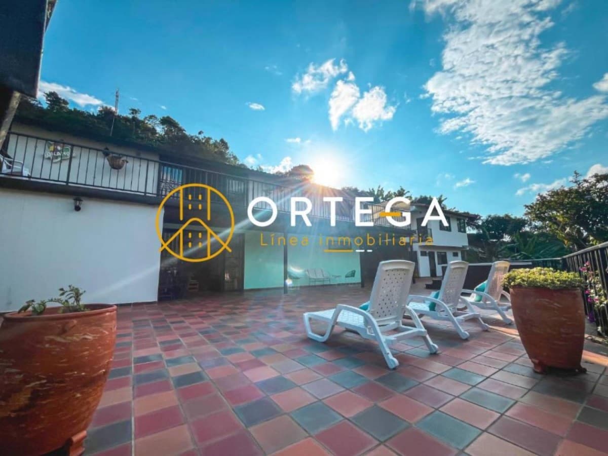 Finca en Venta en Clavenillas, Curiti
