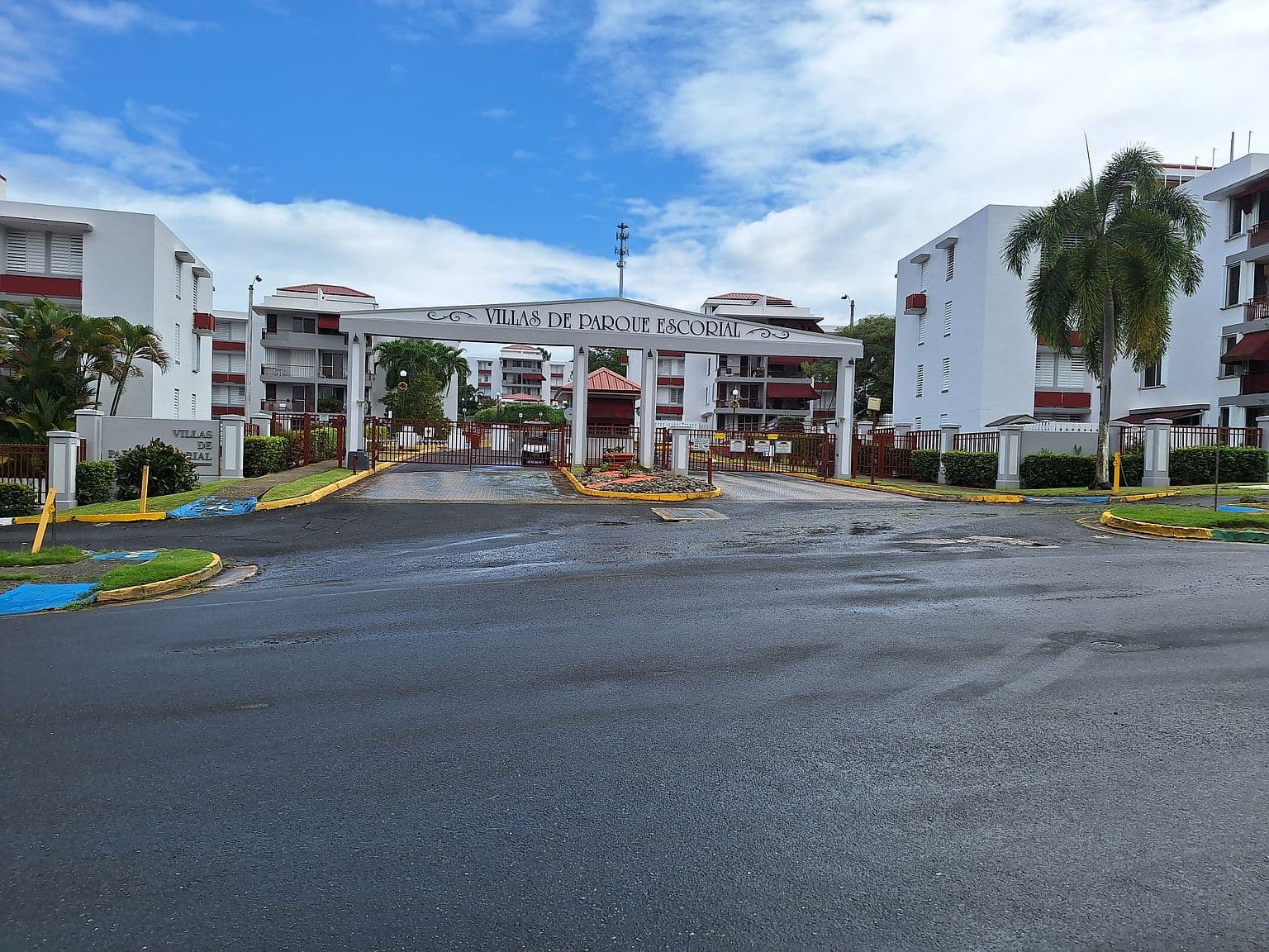 805 Calle Apt, San Antón, Carolina, 00987