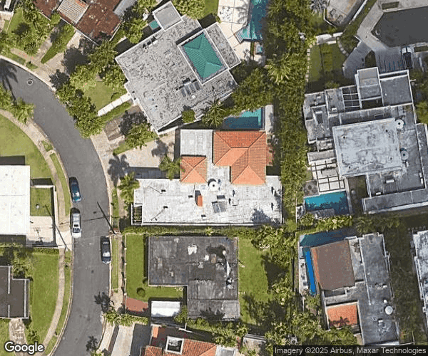 17-2 Calle Granada, Frailes, Guaynabo, 00966