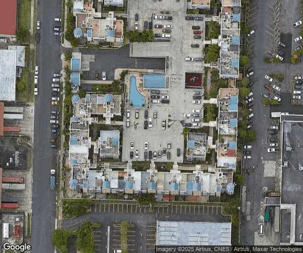 Condominio Plaza Esmeralda, 469 Avenida Esmeralda, Frailes, Guaynabo, 00969