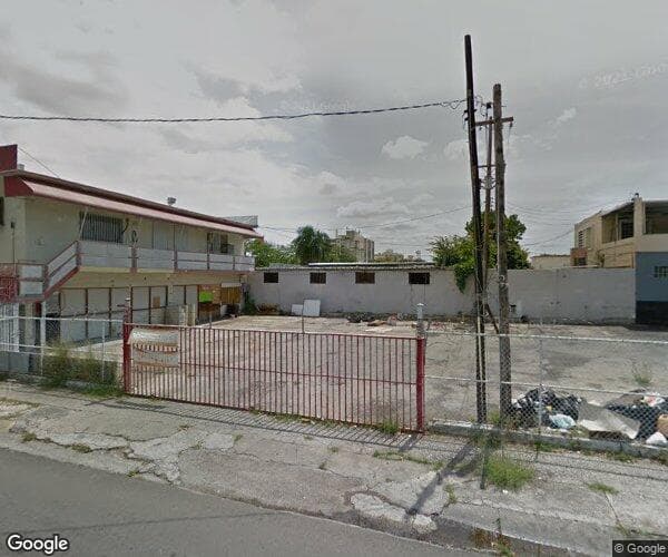 Urbanización Villa Grillasca, 2100 2100 Boulevard, Canas Urbano, Ponce, 00717