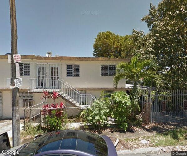 Urbanización Villas de Caney, 1 Calle Aracibo, Cuevas, Trujillo Alto, 00976