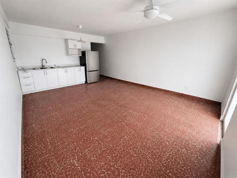 2844 ROOSEVELT UNIT 302